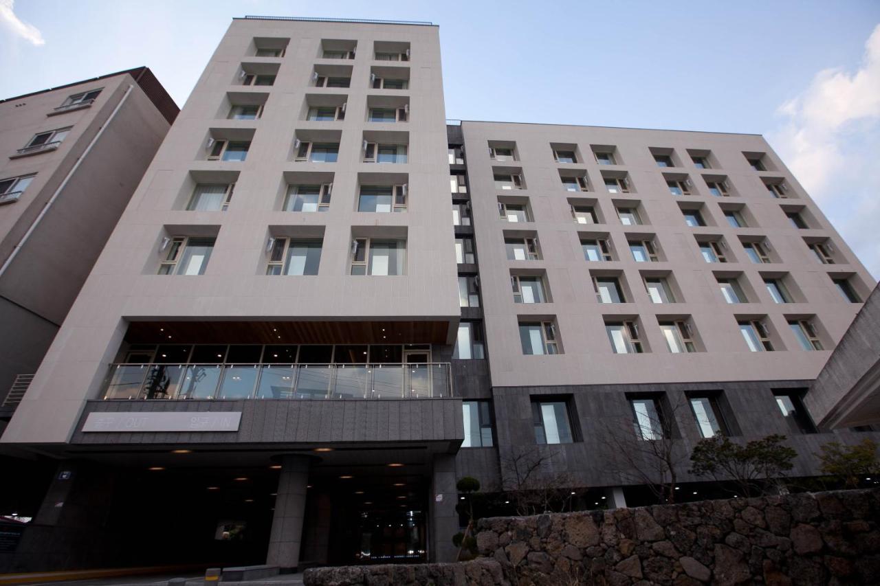 Waystone Seoubong Hotel Чечжу Екстер'єр фото