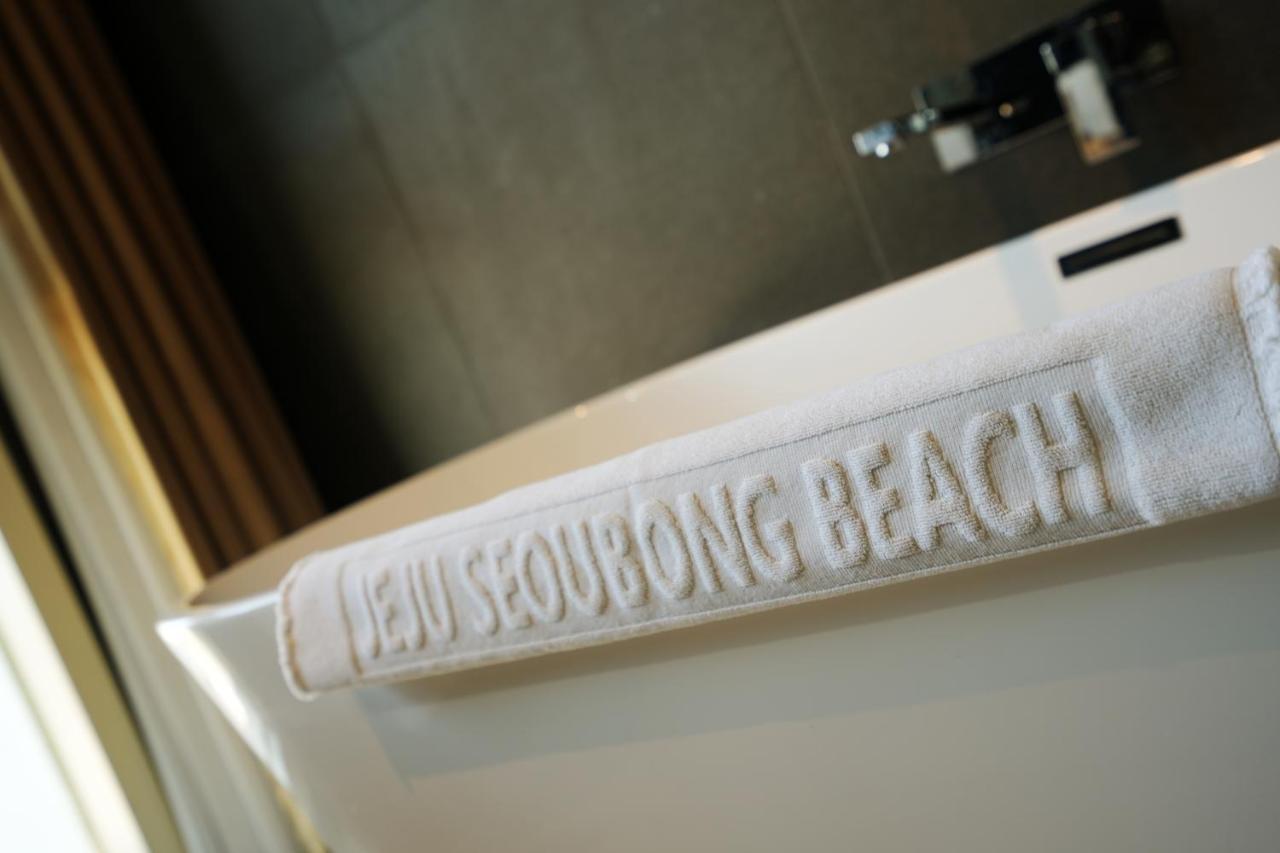 Waystone Seoubong Hotel Чечжу Екстер'єр фото